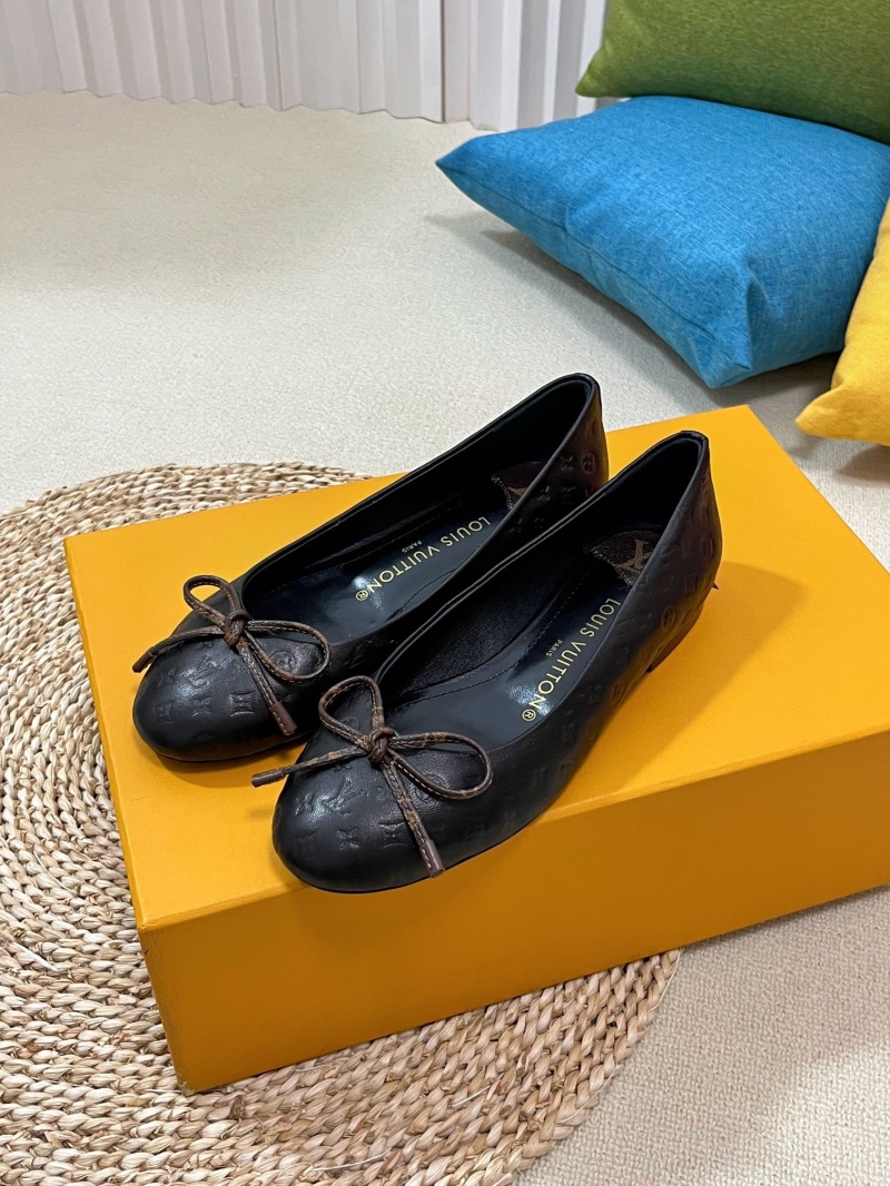 LV flat shoes